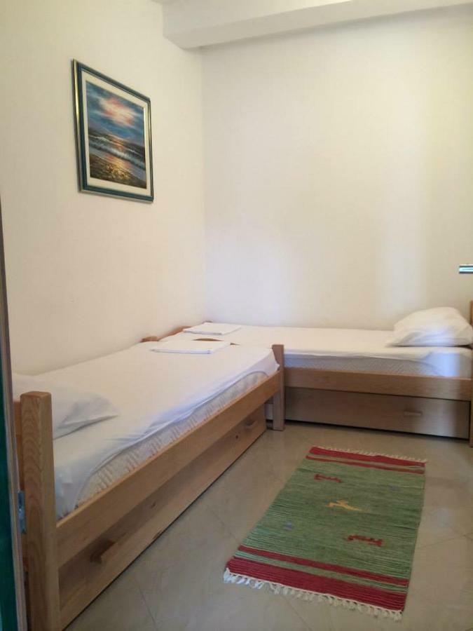 Apartmani Paklenica スタリグラード エクステリア 写真